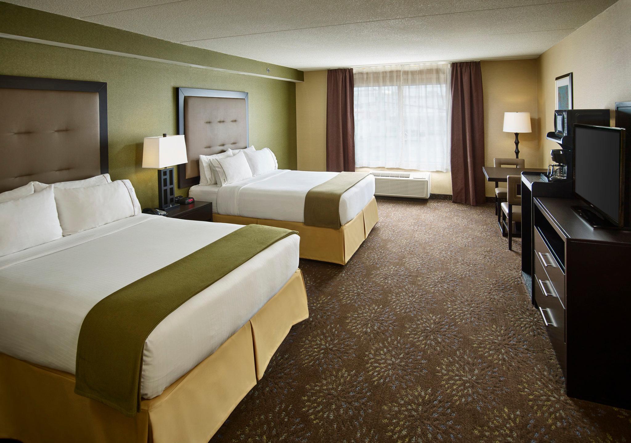 Holiday Inn Express And Suites Timmins By Ihg Buitenkant foto