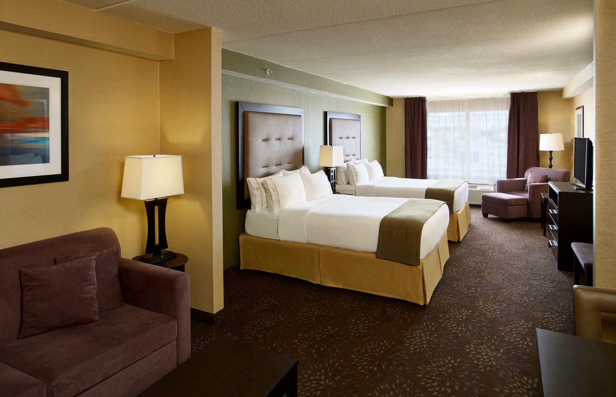 Holiday Inn Express And Suites Timmins By Ihg Buitenkant foto