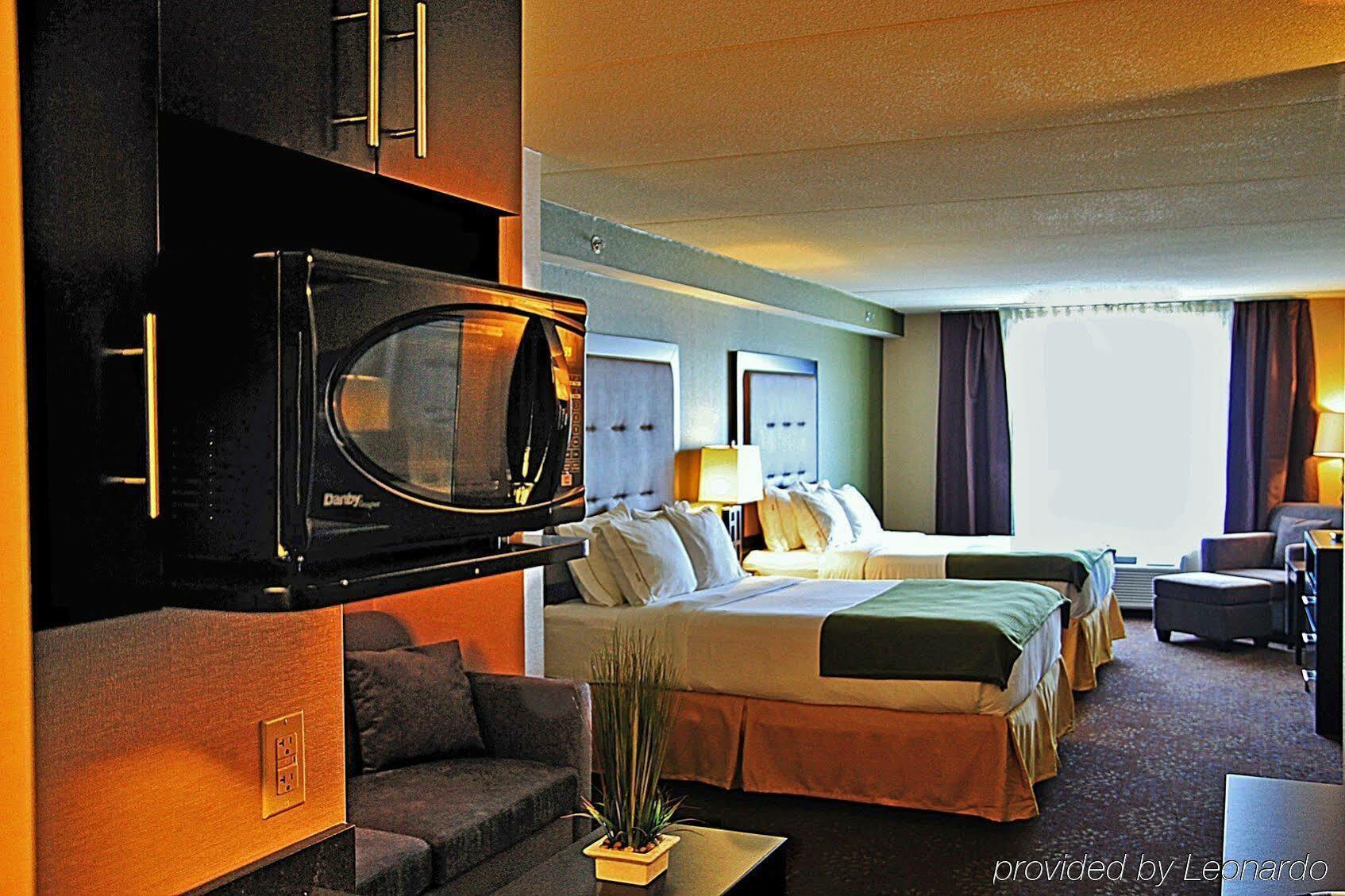 Holiday Inn Express And Suites Timmins By Ihg Buitenkant foto